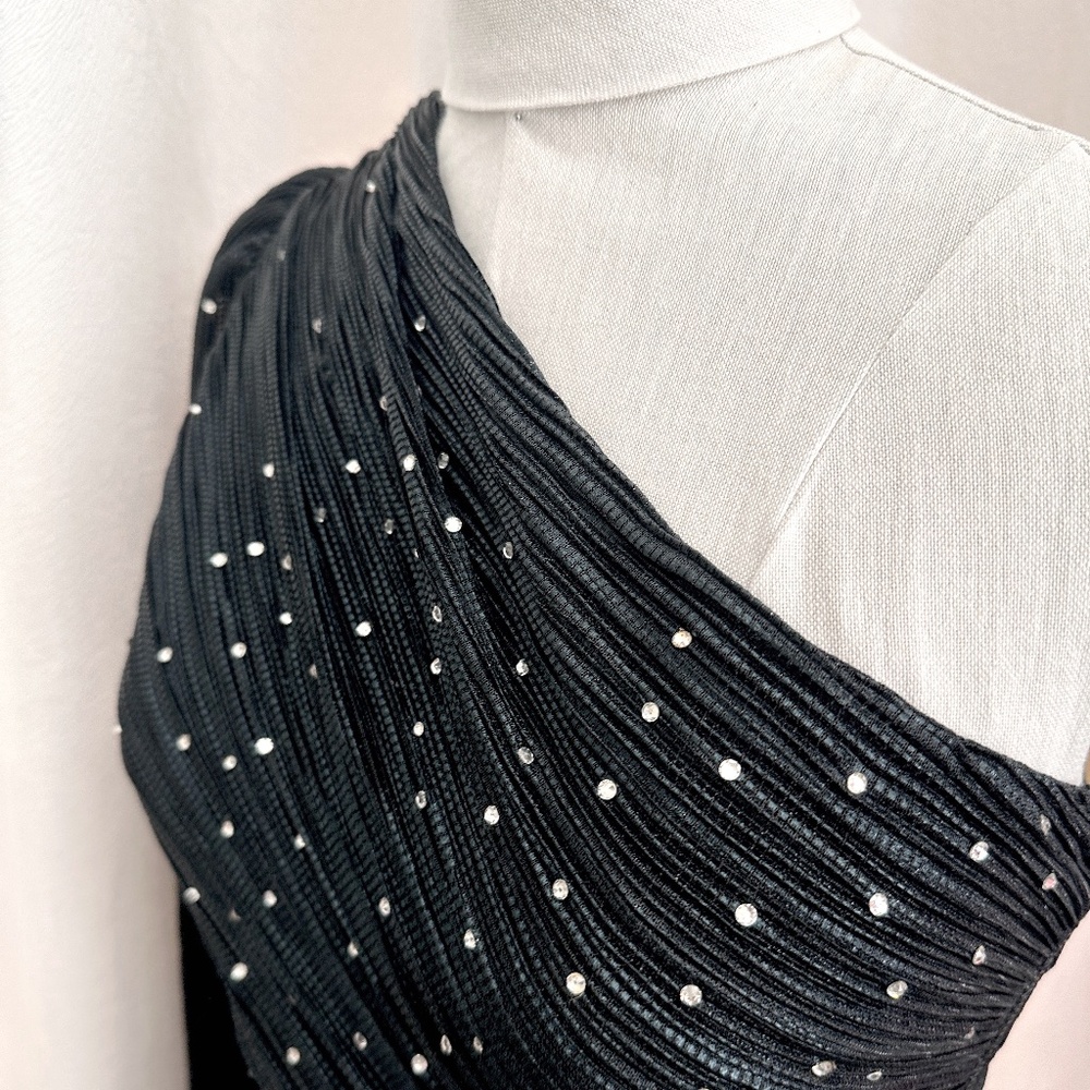 Saylor NYC Black New Years Eve One Sleeve Alora Cocktail Dress w/stones~Preowned